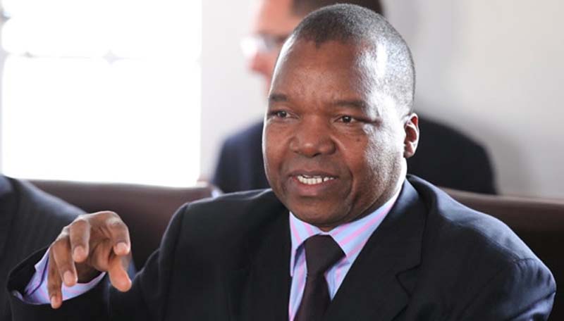 Unaware Where Bitcoins Are Mined, RBZ Governor Embraces Blockchain