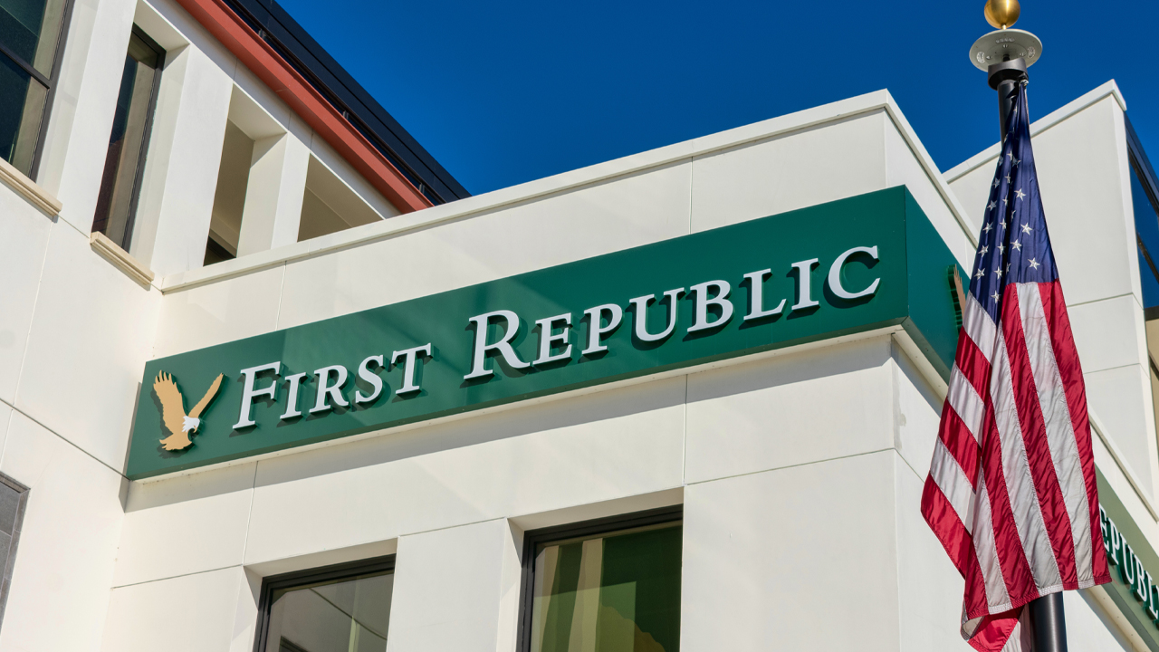 US Government in Talks to Rescue Struggling First Republic Bank, Sources Say