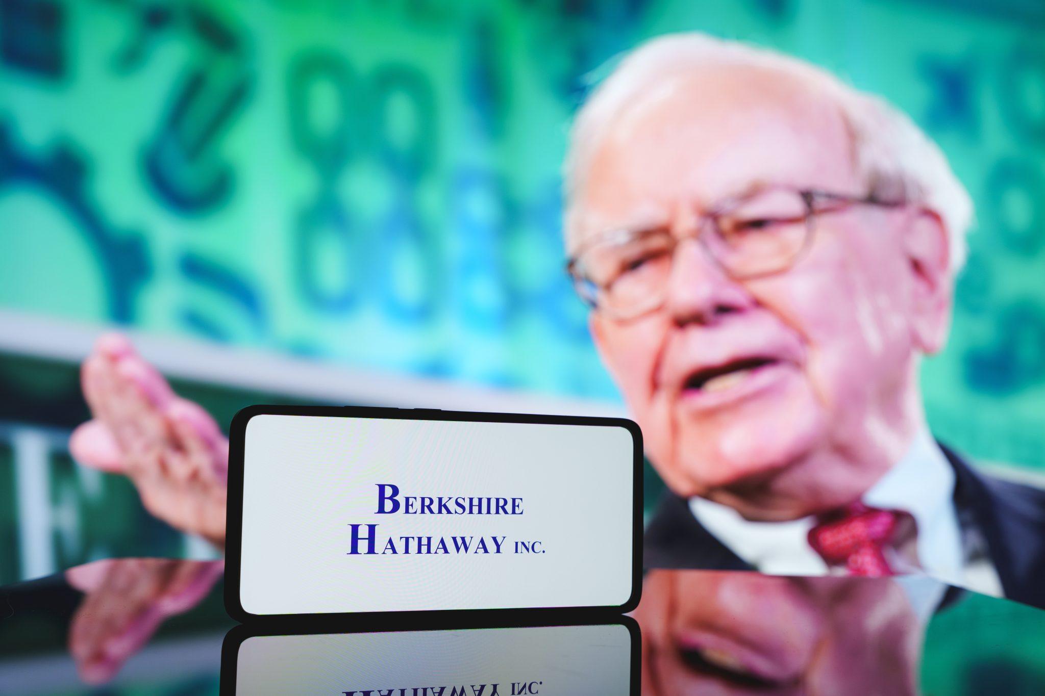 Warren Buffet’s Berkshire Hathaway Increases Holdings in Brazilian Digital Bank, Nubank