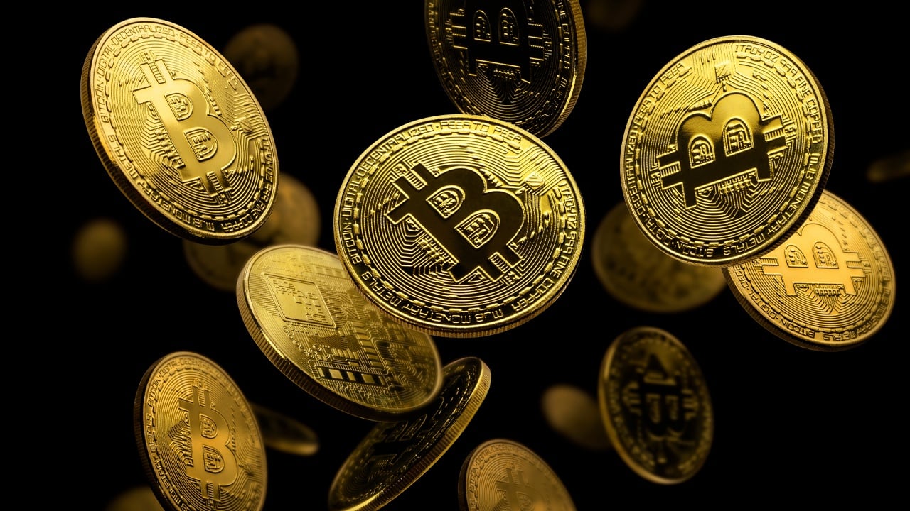 Vintage 2012 and 2013 Bitcoin Wallets Move Millions After Years of Inactivity