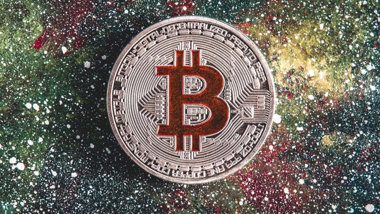 Robert Kiyosaki Predicts $250K Bitcoin in 2025 – He's Buying More Today