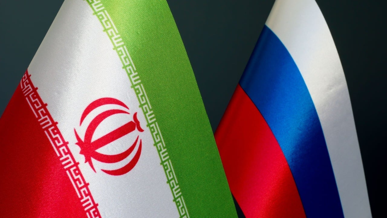 Russia and Iran Unite to Completely Replace SWIFT With Alternative Payment System